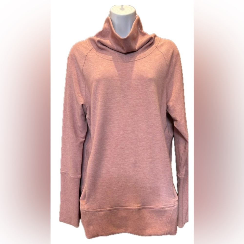 lululemon EUC Cozy Pink Sweatshirt 8